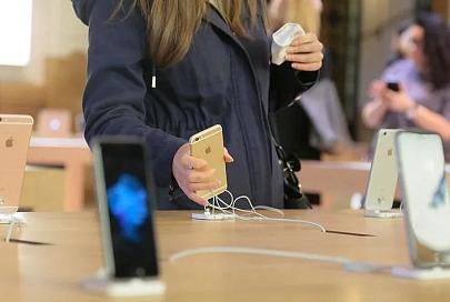 Apple оштрафовали на 25 млн евро за намеренное замедление работы старых смартфонов