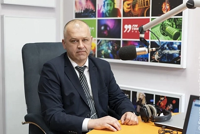 Главный врач Гомельской городской клинической больницы № 3 рассказал о методе лечения, самой эффективной маске и правилах самоизоляции
