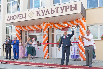 В агрогородке Коммунар Буда-Кошелевского района после капитального ремонта открылся Дворец культуры