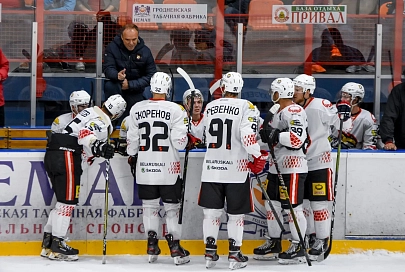 ХК "Гомель" проведет сегодня первую игру в Кубке Салея против "Витебска"