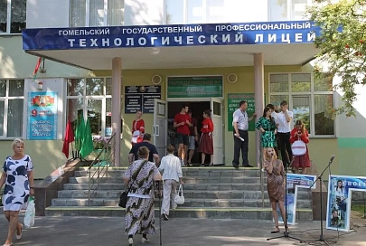 Голосую за стабильность, чтобы мои внуки жили под мирным небом