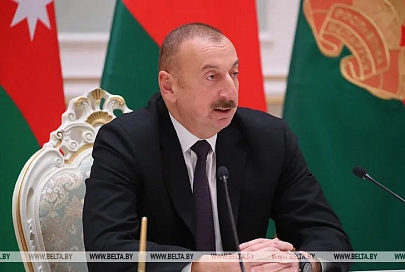 Алиев по телефону поздравил Лукашенко с победой на президентских выборах