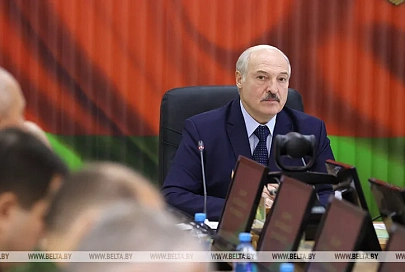 Лукашенко договорился с Путиным: Россия при первом запросе окажет помощь по обеспечению безопасности Беларуси