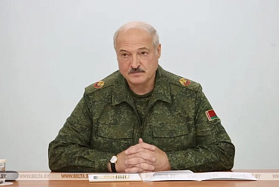 Лукашенко: впервые за четверть века пришлось принимать самое серьезное решение