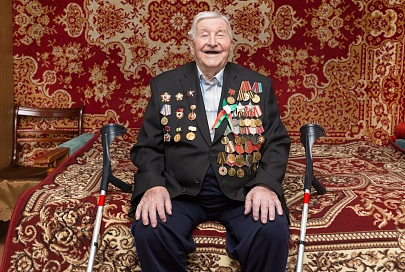 100-летие сегодня отмечает житель Новобелицкого района, участник Великой Отечественной войны Александр Васильев