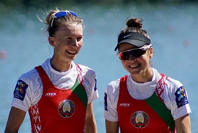 Елена Фурман и Анастасия Янина заняли четвертое место на ЧЕ по академической гребле в Польше