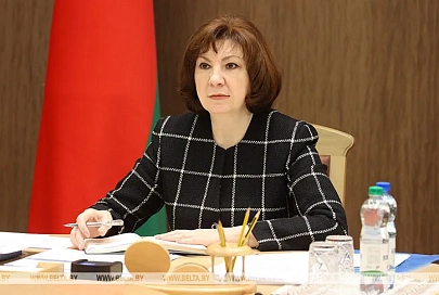 Кочанова провела совещание по вопросам противодействия распространению COVID-19