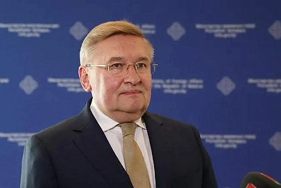 Михневич сделал заявление в связи с актом вандализма в отношении здания посольства Беларуси в Брюсселе