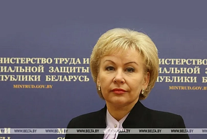 Декретный отпуск и семейный капитал - Костевич рассказала о планируемых изменениях