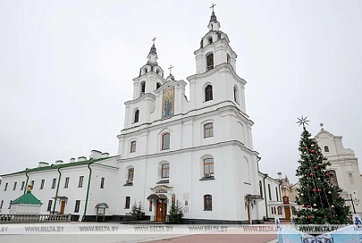 Трансляции рождественских богослужений из Свято-Духова кафедрального собора пройдут 6 и 7 января