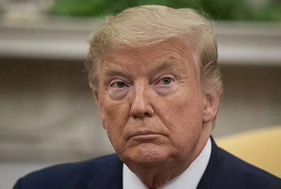 Трамп внес в черный список китайские компании Xiaomi и COMAC