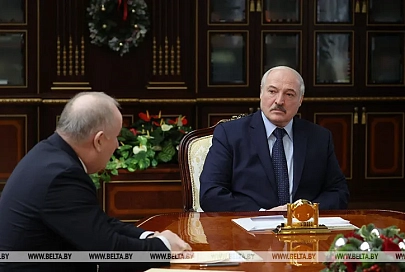 "Экономика прежде всего" - Лукашенко ориентирует банки на кредитование реального сектора, но без "воздушных денег"