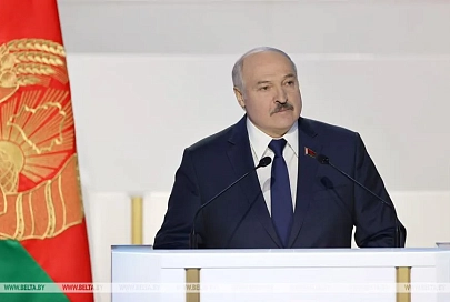 Лукашенко: в историю страны 2020 год войдет как год мужества белорусских медиков