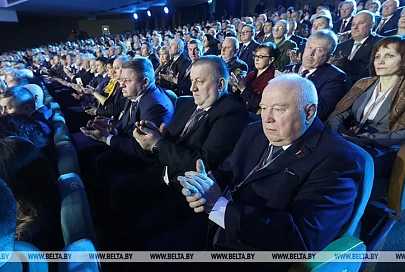 Лукашенко на ВНС предложил реализовать проект "Здоровая нация"