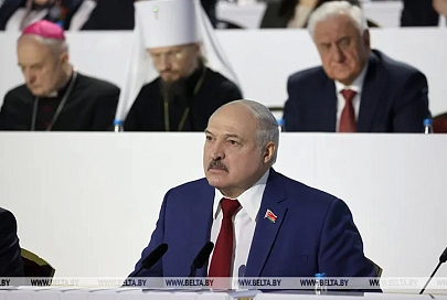 Лукашенко: говоря о возможных преобразованиях, нужно, безусловно, исходить из национальных интересов