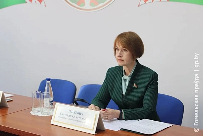 Екатерина Зенкевич встретилась с трудовым коллективом ОАО “Гомельское ПО “Кристалл”