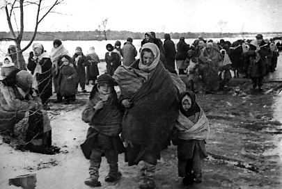 Советская армия освободила из Озаричского лагеря смерти около 33 тысяч человек, половина из которых дети до 13 лет