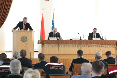 Министр транспорта и коммуникаций Алексей Авраменко посетил локомотивное депо Гомеля