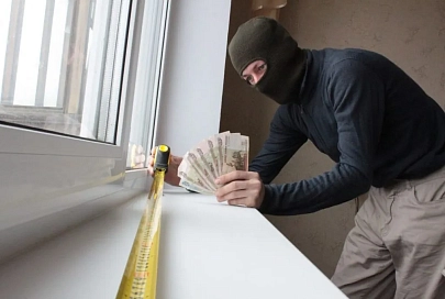 Ни окон, ни денег. Гомельчанин обманул более 40 заказчиков