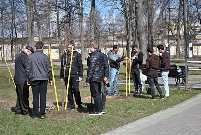 В ГГУ имени Франциска Скорины состоялась акция по озеленению территории