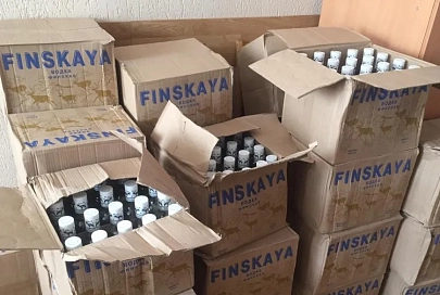 Гомельские оперативники пресекли незаконную перевозку 500 бутылок водки