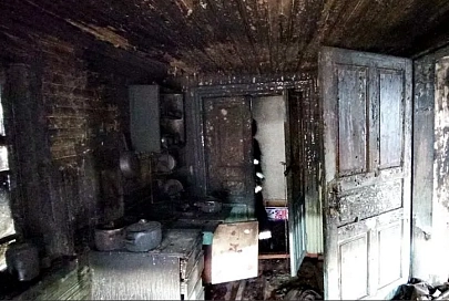 В Наровле на пожаре из-за неосторожного курения погиб пенсионер