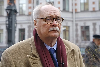 Лукашенко поздравил народного артиста России Владимира Бортко с 75-летием