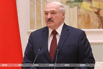 Лукашенко: нам надо как никогда быть едиными
