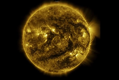 В NASA показали целый год жизни Солнца в одном видео