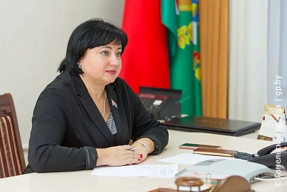 Сенатор Алла Смоляк ответит на вопросы жителей Гомельской области на прямой линии