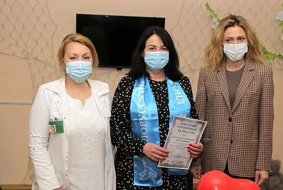 «Дай пять добру!»: Гомельскому областному дому ребенка подарили аппарат ИВЛ
