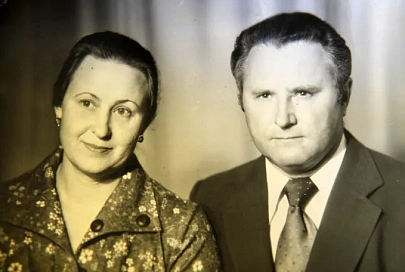 История экспериментальной базы «Уваровичи» в одноименном горпоселке Буда-Кошелевского района накрепко связана с именем Анатолия Макаровича Антоненко