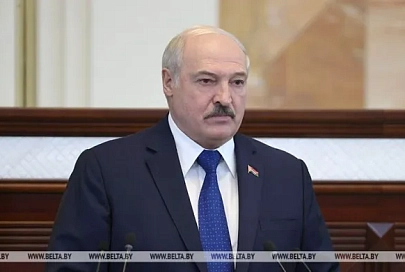 Лукашенко: власти Беларуси действуют прежде всего в интересах людей, а не чьих-то финансовых амбиций