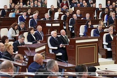 Лукашенко: Беларусь - это сильная и независимая страна гордых людей