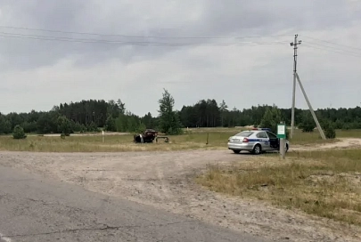 В Светлогорском районе автомобиль врезался в трубу водозабора. Водитель умер в больнице