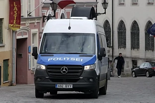 В Эстонии трое мужчин прострелили себе руки, чтобы не проиграть спор